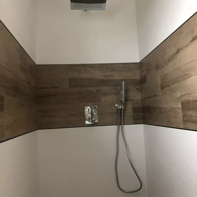 Travaux de salle de bains par ATB 85, plombier aux Sables-d’Olonne